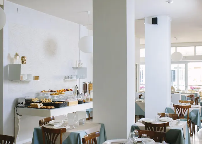 Paradiso 西尼加利亚