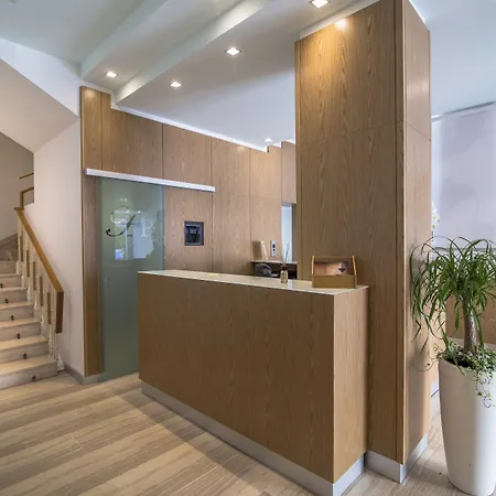 ホテル Paradiso セニガッリア