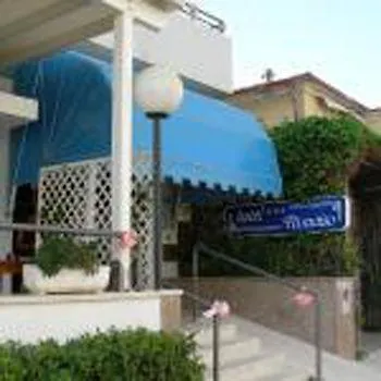 فندق Paradiso 3*