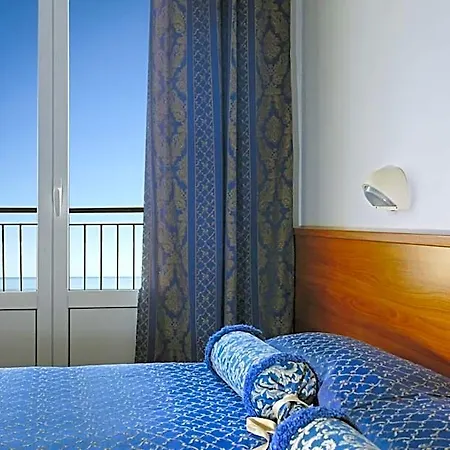 فندق Paradiso سينِغاليا
